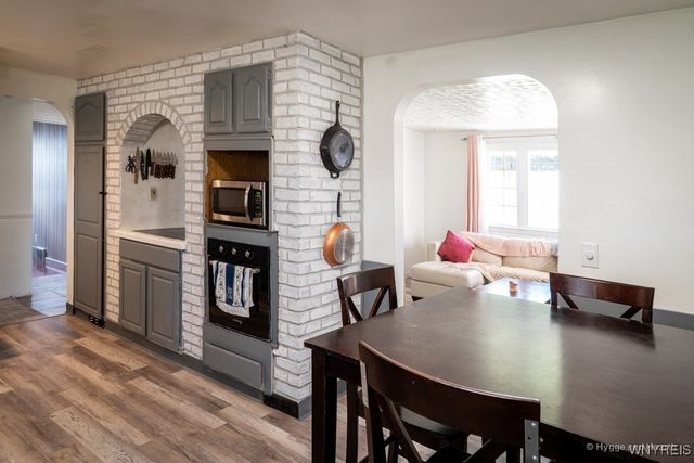 54 Covington Drive, West Seneca, NY 14220