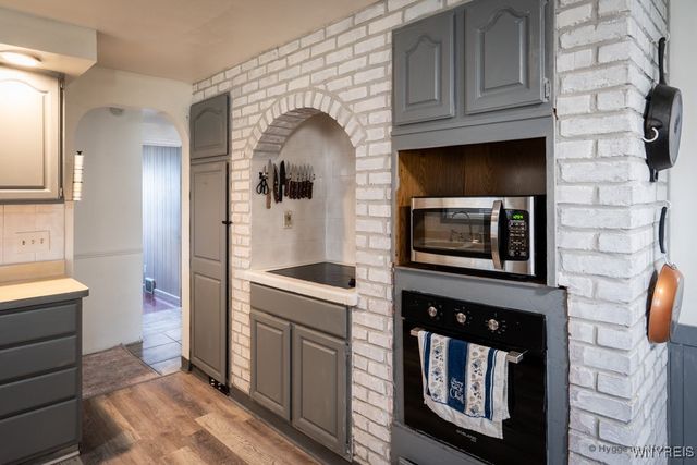 54 Covington Drive, West Seneca, NY 14220