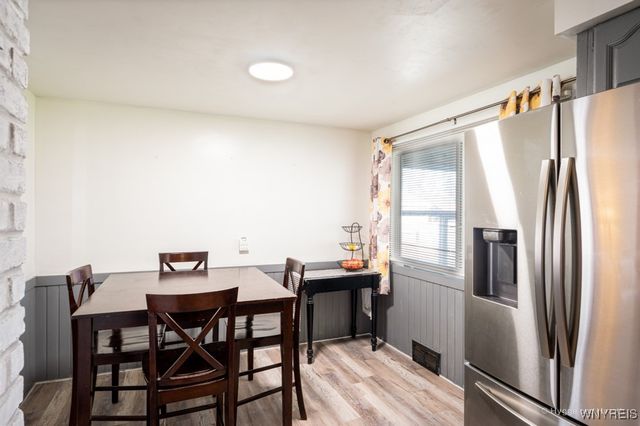 54 Covington Drive, West Seneca, NY 14220