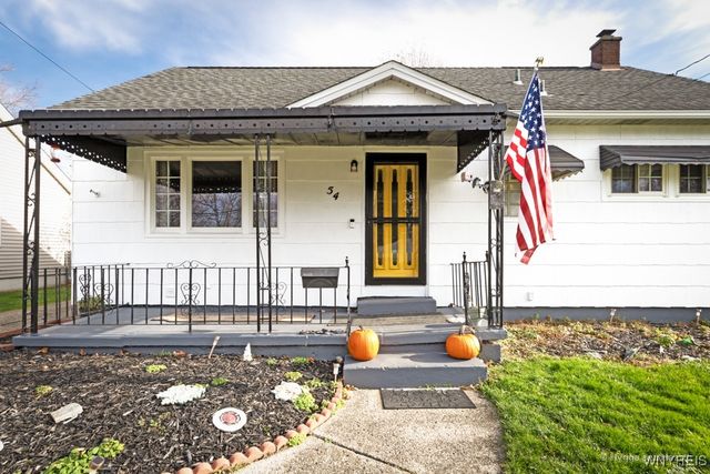 54 Covington Drive, West Seneca, NY 14220