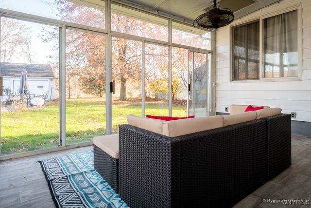 54 Covington Drive, West Seneca, NY 14220