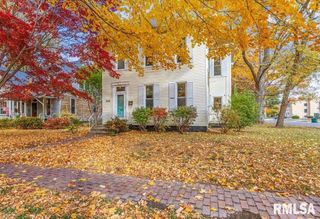 342 S DOUGLAS Avenue, Springfield, IL 62704