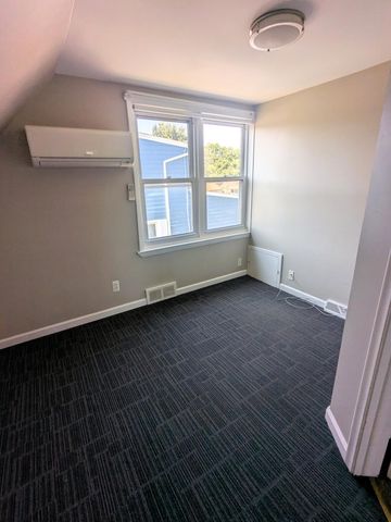 31948 Dover Street, Garden City, MI 48135