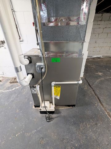 31948 Dover Street, Garden City, MI 48135