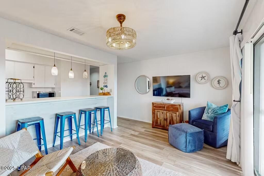 Image 8 of property listing at 17614 Front Beach Road 8D, Panama City Beach, FL 32413