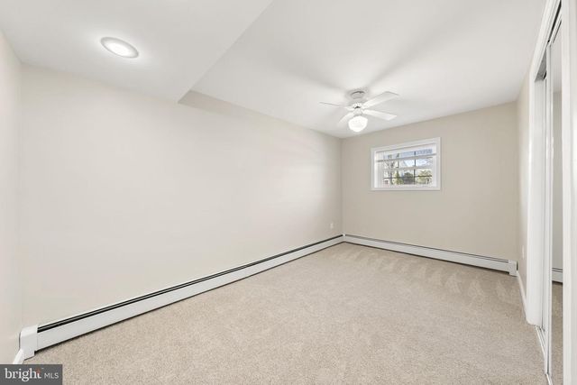 205 HICKORY LN, Douglassville, PA 19518