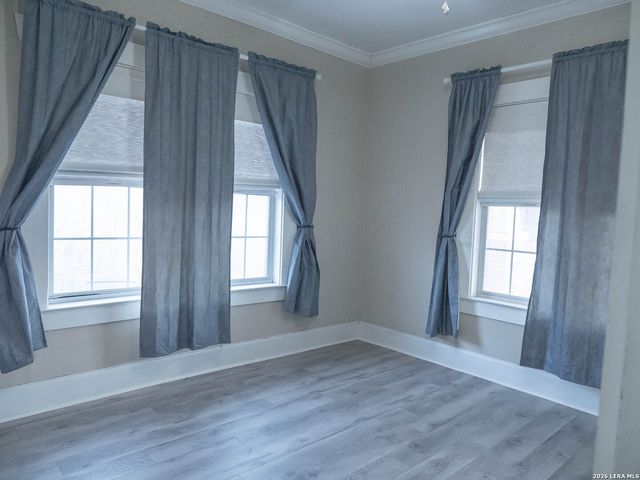 1725 W craig, San Antonio, TX 78201