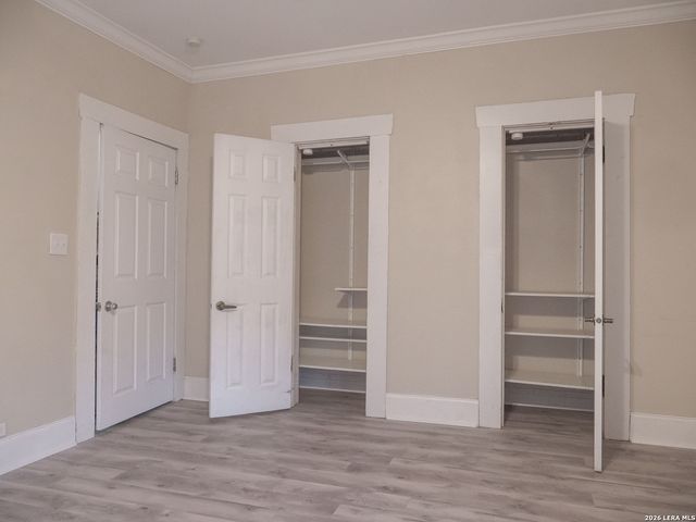 1725 W craig, San Antonio, TX 78201