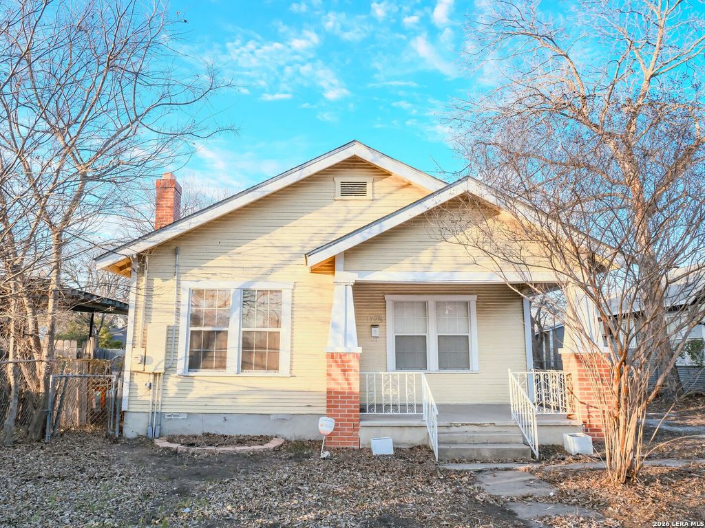 1725 W craig, San Antonio, TX 78201