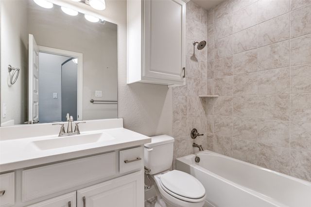 1025 Lancaster Drive, Mckinney, TX 75071