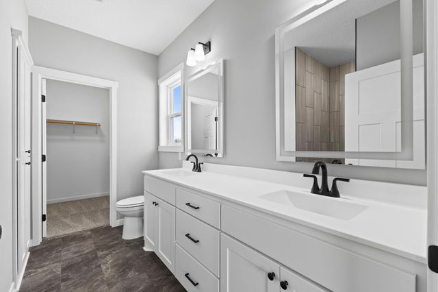 630 7th Avenue NE, Isanti, MN 55040