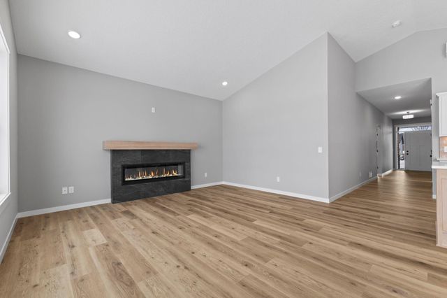 630 7th Avenue NE, Isanti, MN 55040