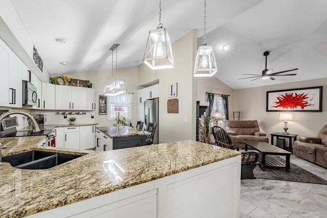 1519 E Horizon, Derby, KS 67037