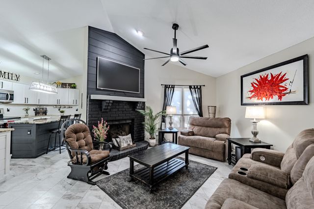 1519 E Horizon, Derby, KS 67037