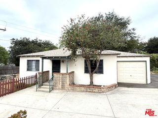 2618 Prospect Avenue, La Crescenta, CA 91214