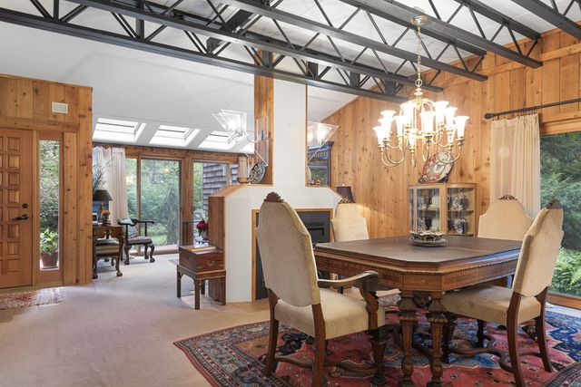 3820 Hiawatha Drive, Michiana Shores, IN 46360