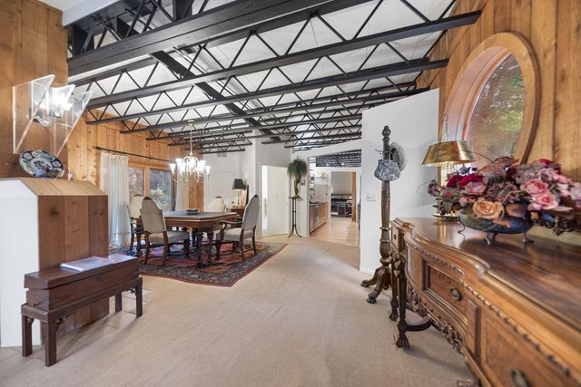 3820 Hiawatha Drive, Michiana Shores, IN 46360