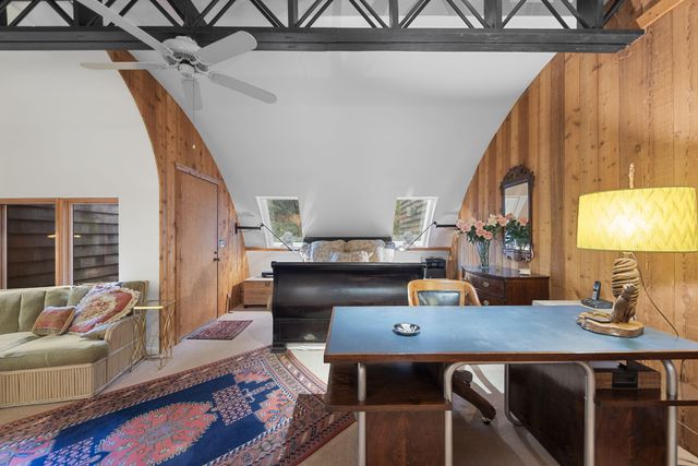 3820 Hiawatha Drive, Michiana Shores, IN 46360