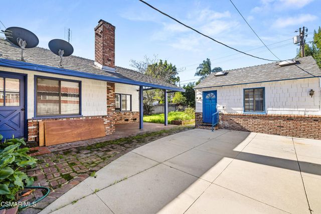 5525 Simpson Avenue, Valley Village, CA 91607