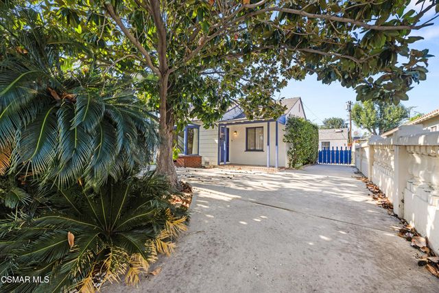 5525 Simpson Avenue, Valley Village, CA 91607