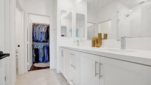 16372 Moonstone Circle, Tustin, CA 92782
