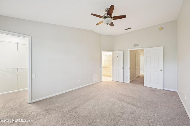 7508 SCARLET IBIS Lane, Jacksonville, FL 32256