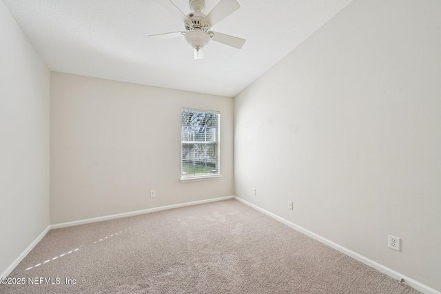 7508 SCARLET IBIS Lane, Jacksonville, FL 32256