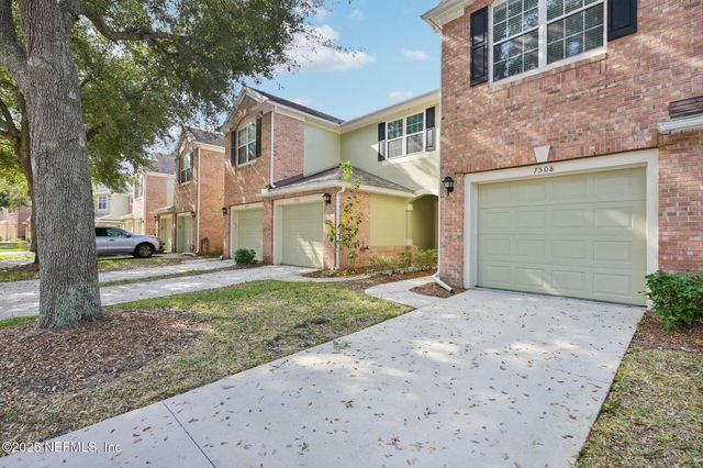 7508 SCARLET IBIS Lane, Jacksonville, FL 32256