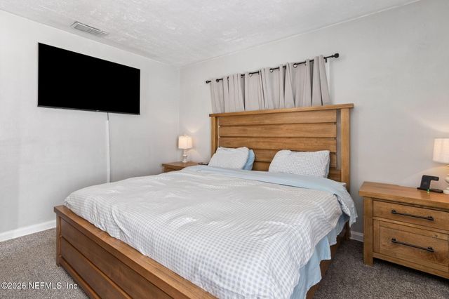 4816 RIVERDALE Road, Jacksonville, FL 32210