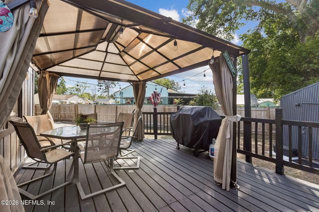 4816 RIVERDALE Road, Jacksonville, FL 32210