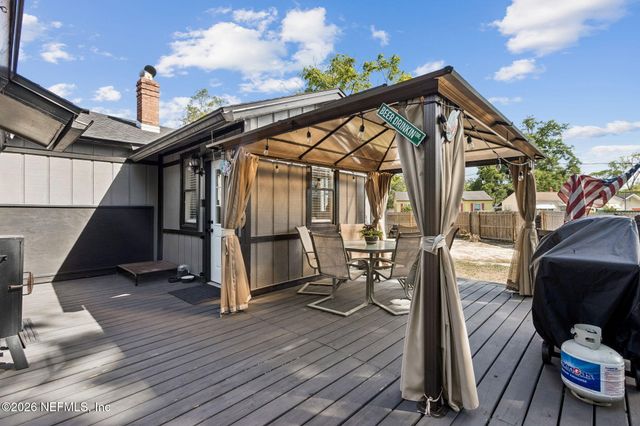 4816 RIVERDALE Road, Jacksonville, FL 32210