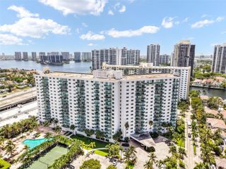 19380 Collins Avenue 1423, Sunny Isles Beach, FL 33160