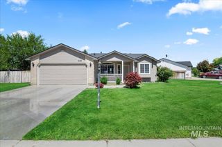 442 Arrowhead Dr, Nampa, ID 83686