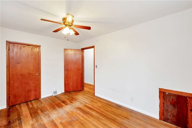 114 Hall Rd, Findley Twp, PA 16137