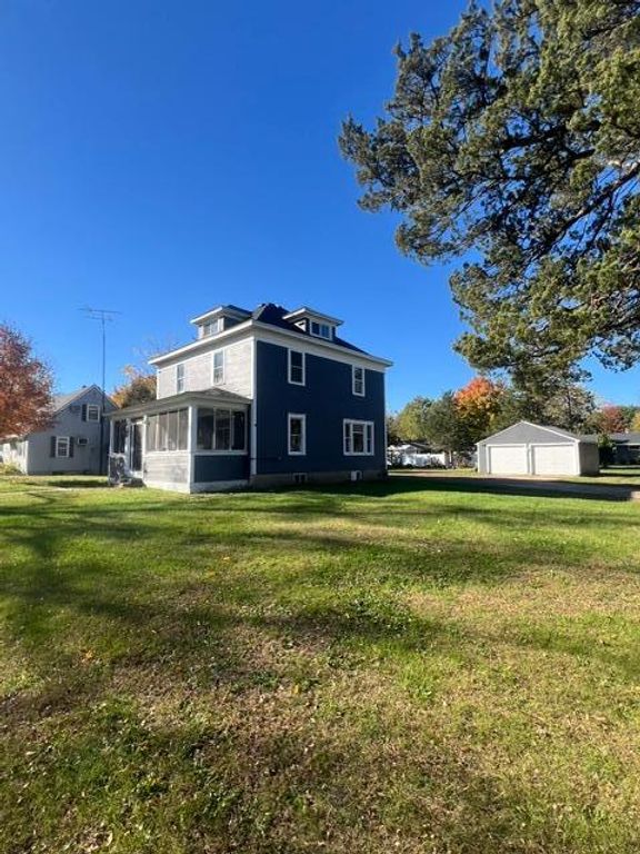 604 S Swift Avenue, Litchfield, MN 55355 — photo 3