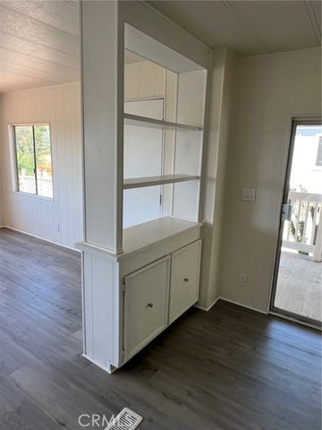 24303 Woolsey Canyon Road 4, West Hills (los Angeles), CA 91304