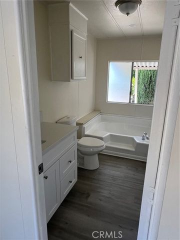 24303 Woolsey Canyon Road 4, West Hills (los Angeles), CA 91304