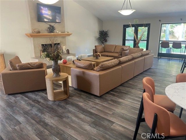 24303 Woolsey Canyon Road 4, West Hills (los Angeles), CA 91304