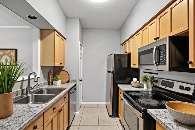 9850 Pagewood Lane 405, Houston, TX 77042