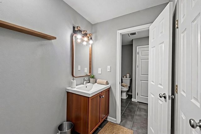 9850 Pagewood Lane 405, Houston, TX 77042