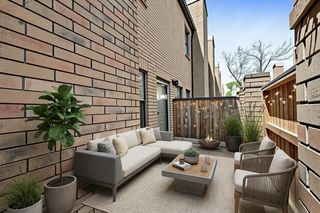 9850 Pagewood Lane 405, Houston, TX 77042