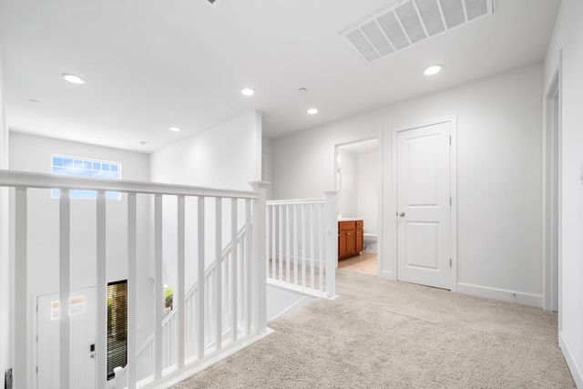 563 Mesa Drive S, Madera, CA 93636