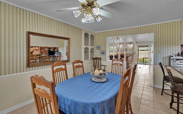 2166 Greig Drive, Robinson, TX 76706