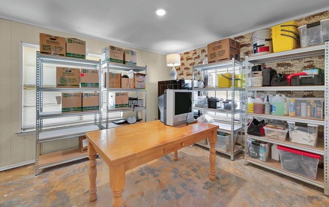 2166 Greig Drive, Robinson, TX 76706