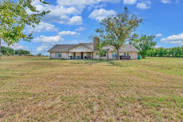 2166 Greig Drive, Robinson, TX 76706