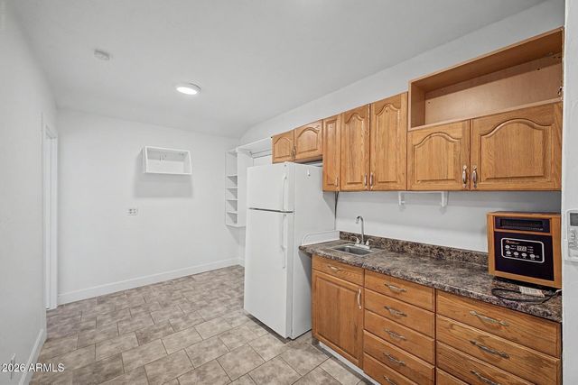 8624 E EDGEWOOD Avenue, Mesa, AZ 85208