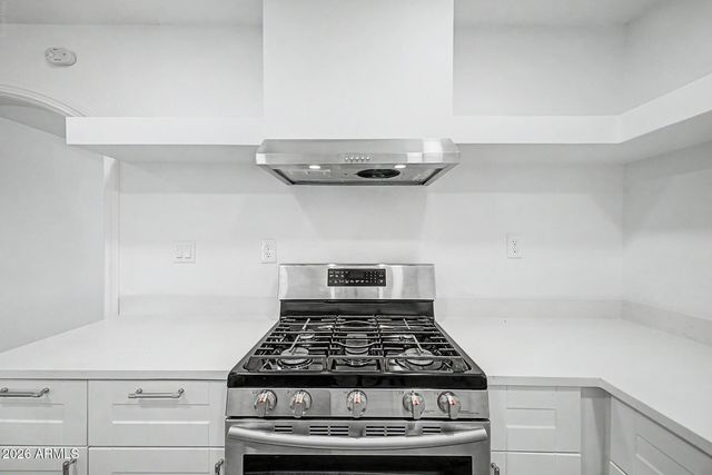 8624 E EDGEWOOD Avenue, Mesa, AZ 85208
