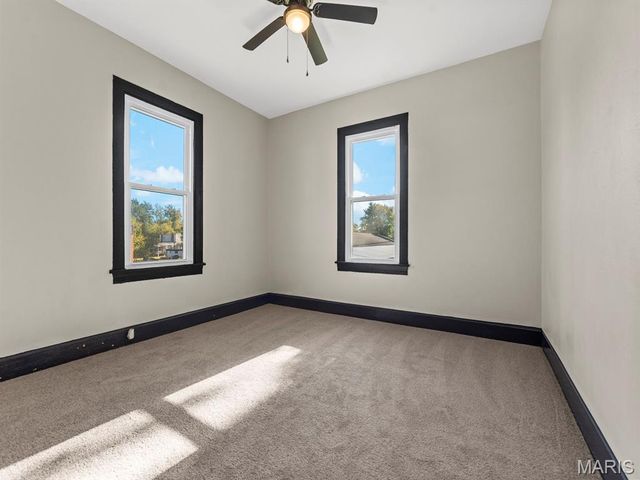 406 Lebanon Avenue, Belleville, IL 62220