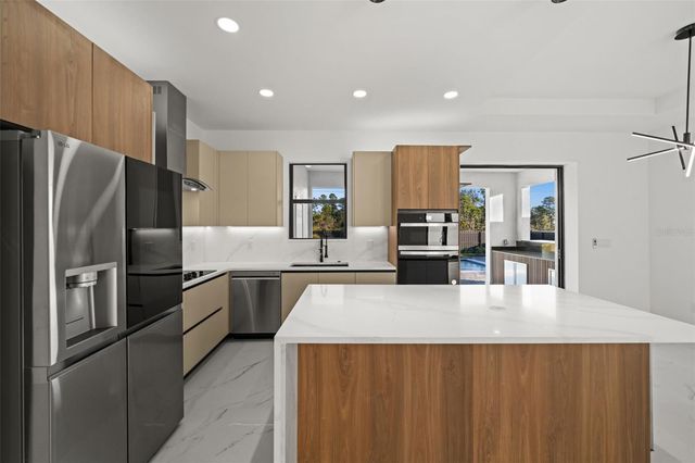 1621 NW 23RD TERRACE, Cape Coral, FL 33993