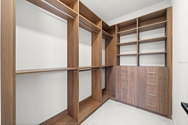 1621 NW 23RD TERRACE, Cape Coral, FL 33993